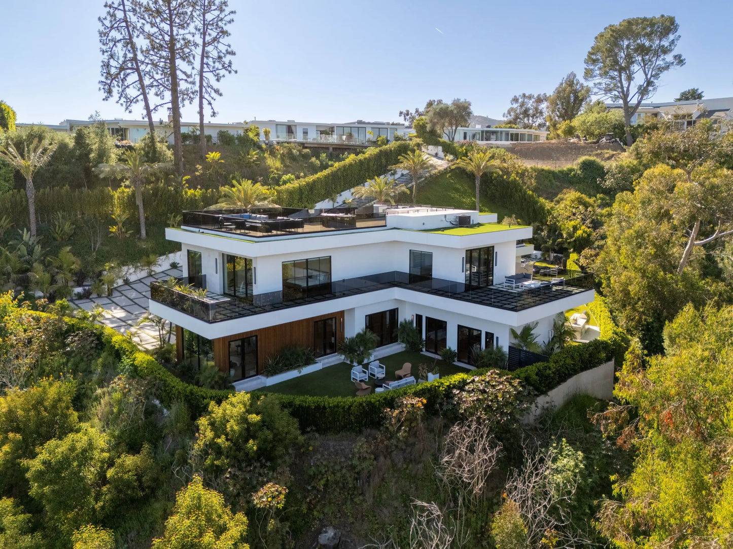 Linda Flora - Luxury Villa for Rent | LA - 2025✨ Vidi Vici Rental