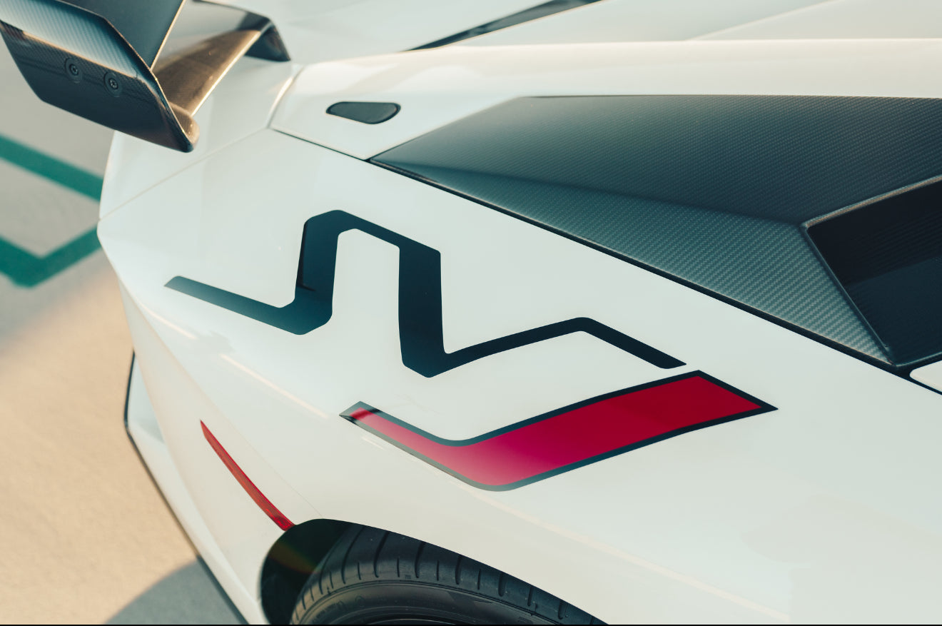 Lamborghini Aventador SVJ Roadster