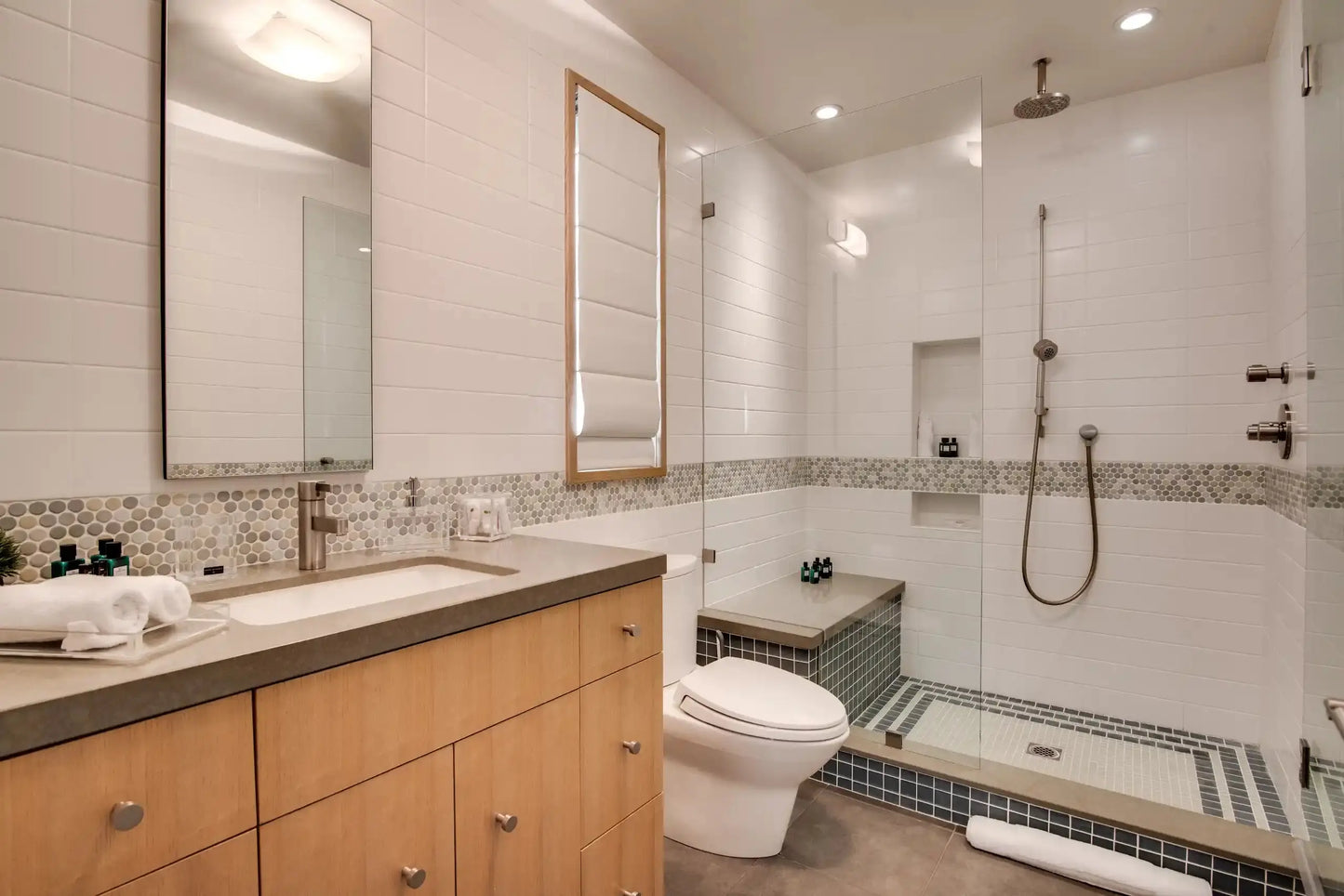 Broad Beach Villa - Luxury Villa for Rent | LA - 2025✨ Vidi Vici Rental