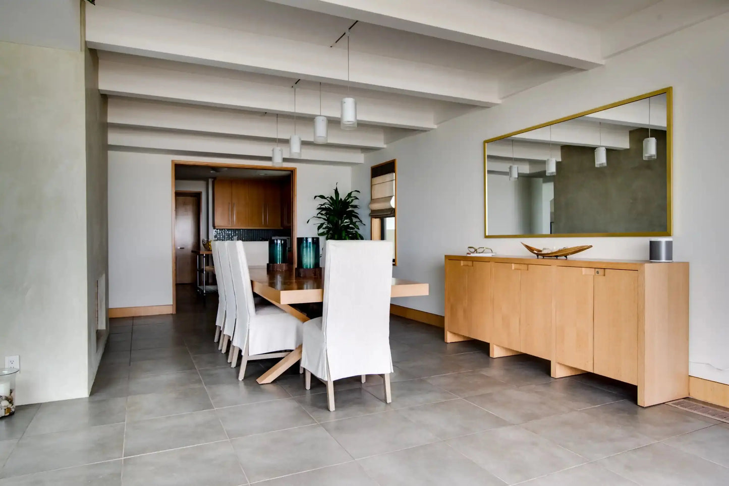 Broad Beach Villa - Luxury Villa for Rent | LA - 2025✨ Vidi Vici Rental