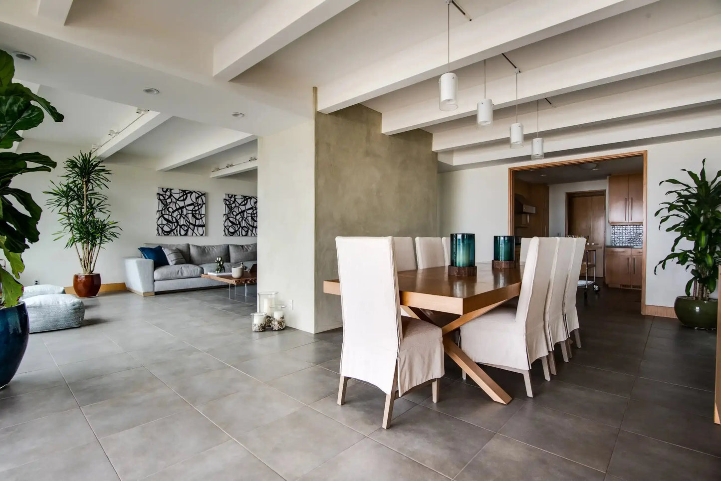 Broad Beach Villa - Luxury Villa for Rent | LA - 2025✨ Vidi Vici Rental