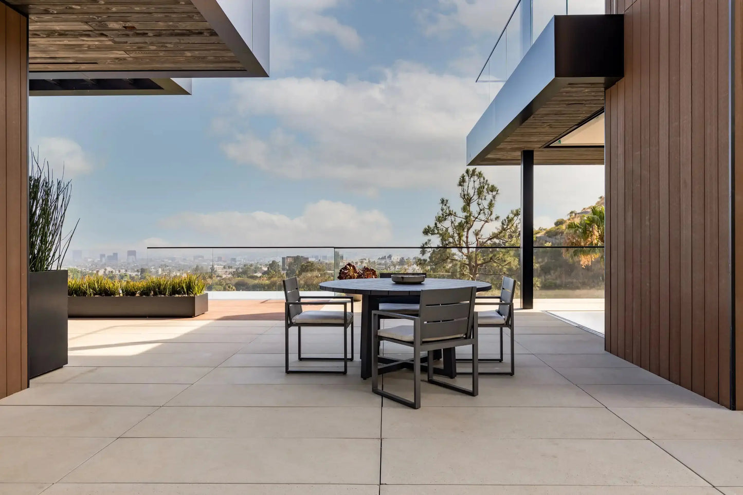 California Crystal - Luxury Villa for Rent | LA - 2025✨ Vidi Vici Rental