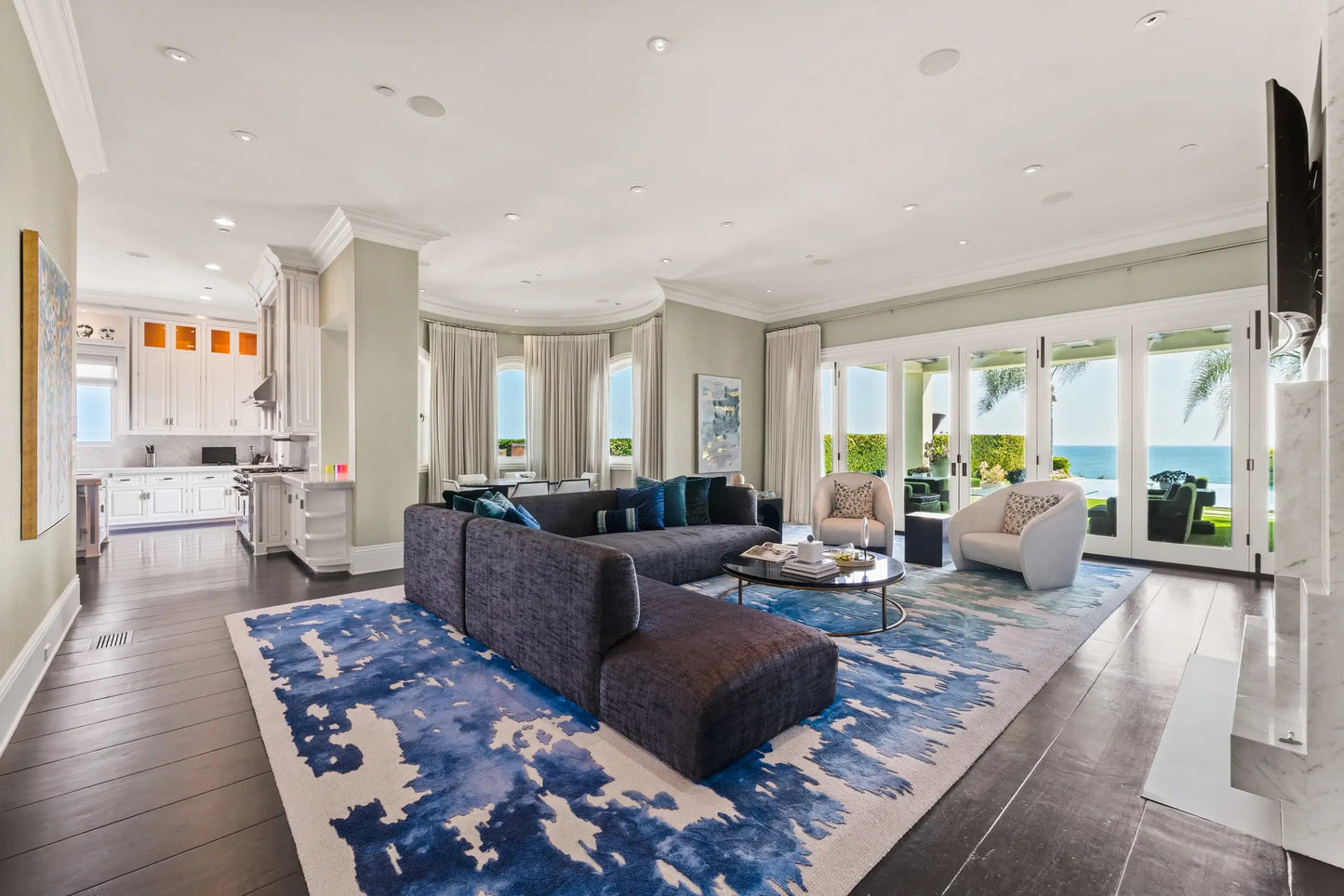Carbon Estate - Luxury Villa for Rent | LA - 2025✨ Vidi Vici Rental