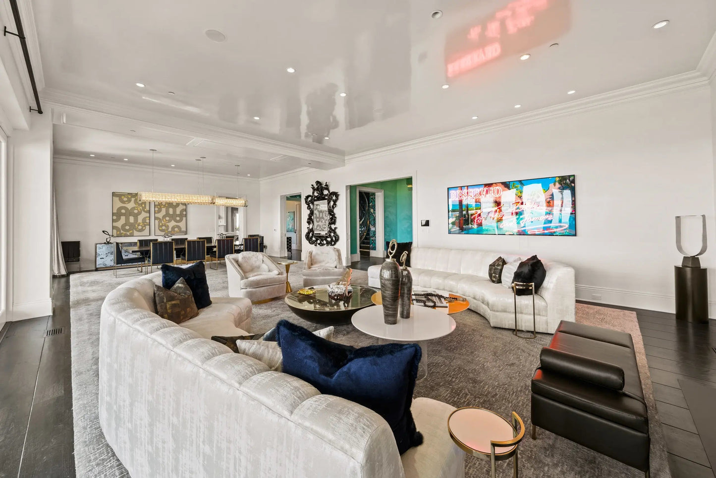 Carbon Estate - Luxury Villa for Rent | LA - 2025✨ Vidi Vici Rental