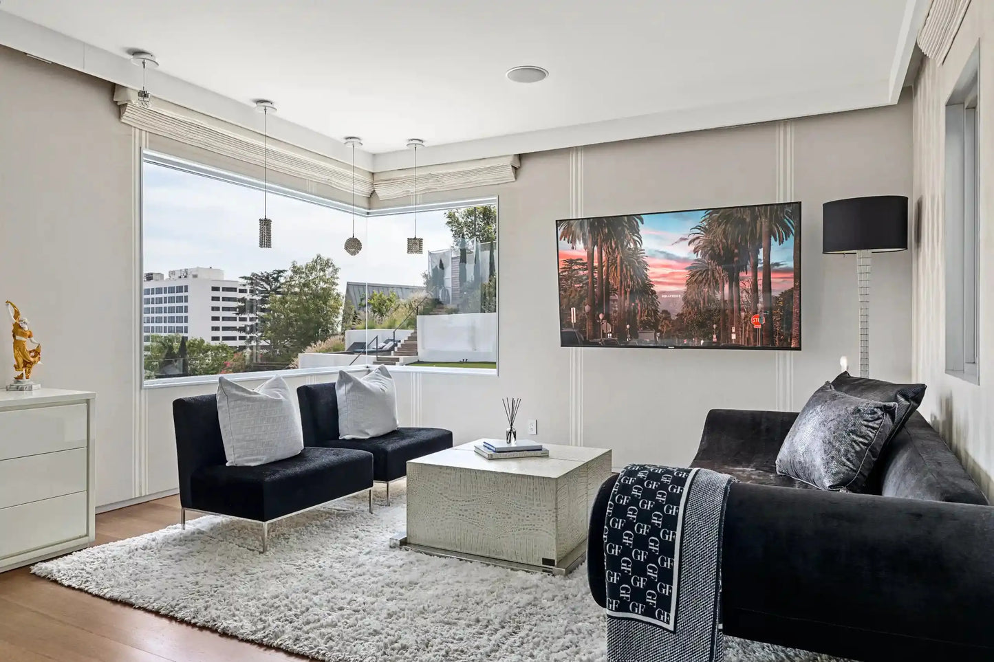 Euroluxe - Luxury Villa for Rent | LA - 2025✨ Vidi Vici Rental