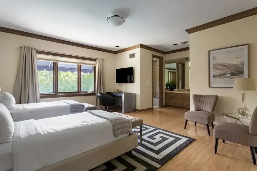 Hartford Regency - Luxury Villa for Rent | LA - 2025✨ Vidi Vici Rental