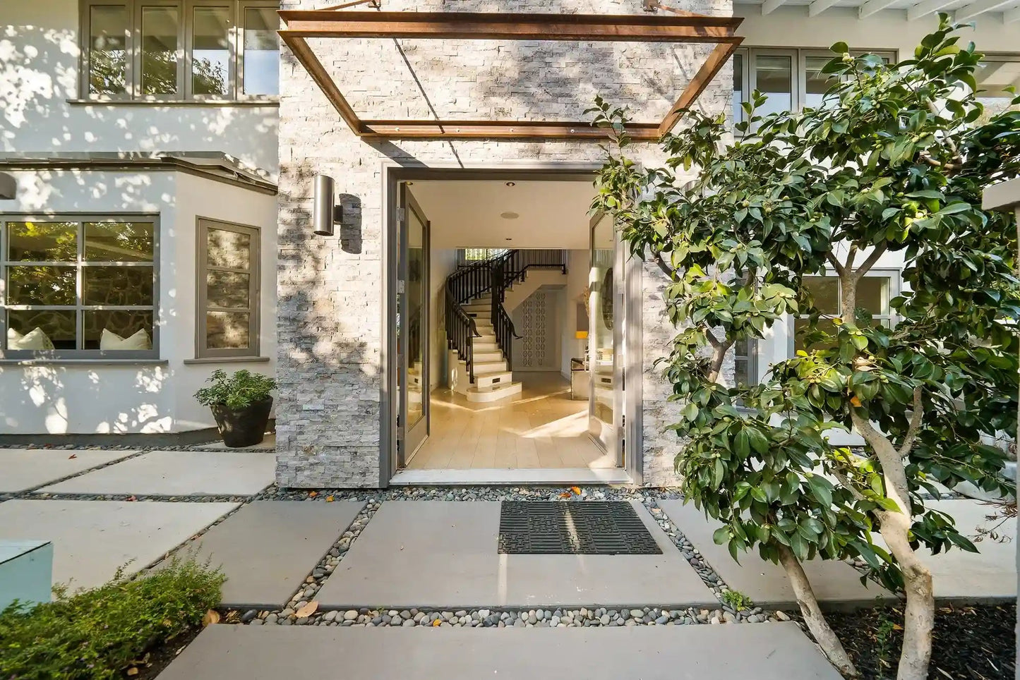 Mayberry Modern - Luxury Villa for Rent | LA - 2025✨ milliondollarluxe