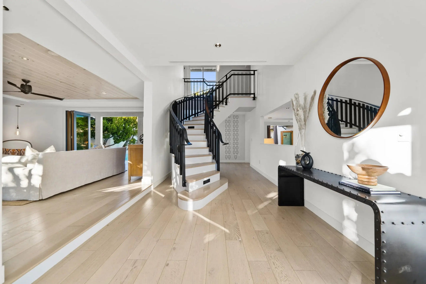 Mayberry Modern - Luxury Villa for Rent | LA - 2025✨ milliondollarluxe