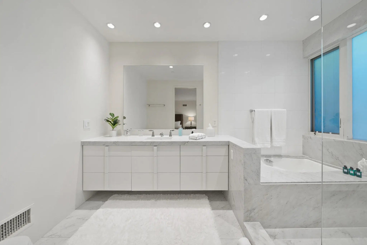 Modern Muse - Luxury Villa for Rent | LA - 2025✨ Vidi Vici Rental