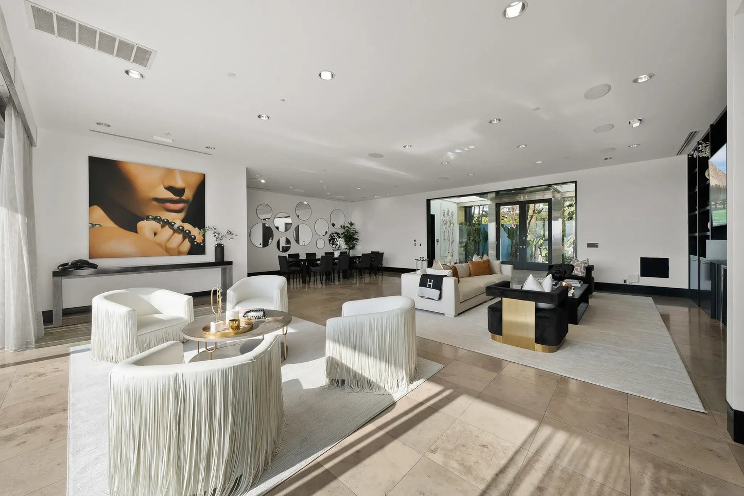 Modern Muse - Luxury Villa for Rent | LA - 2025✨ Vidi Vici Rental