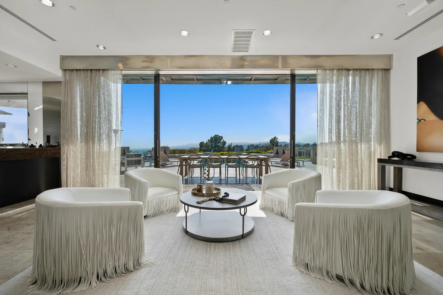 Modern Muse - Luxury Villa for Rent | LA - 2025✨ Vidi Vici Rental