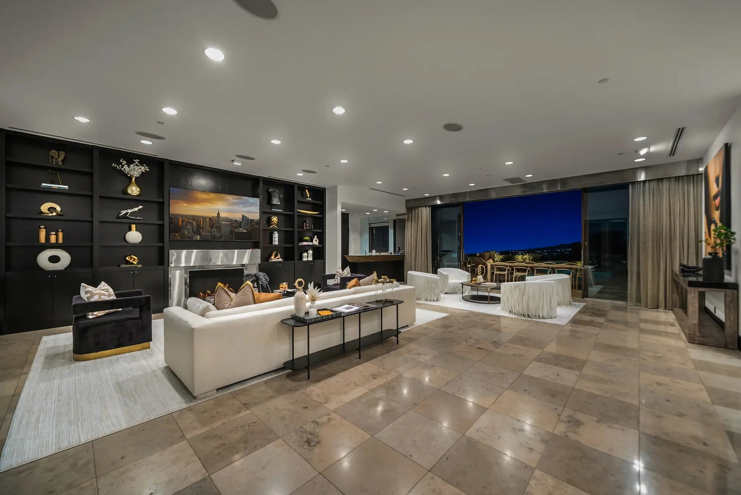 Modern Muse - Luxury Villa for Rent | LA - 2025✨ Vidi Vici Rental