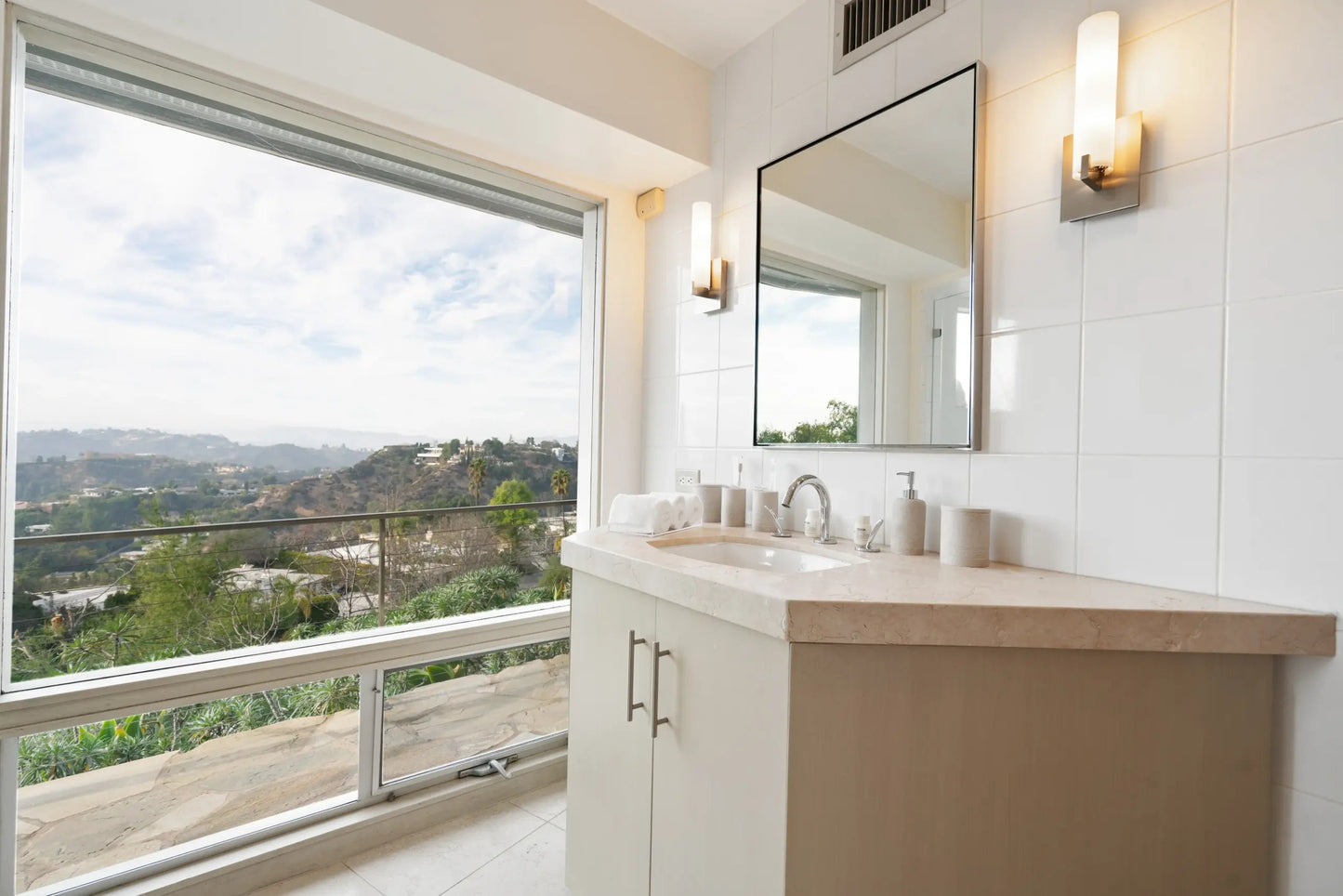 Cole House - Luxury Villa for Rent | LA - 2025✨ Vidi Vici Rental