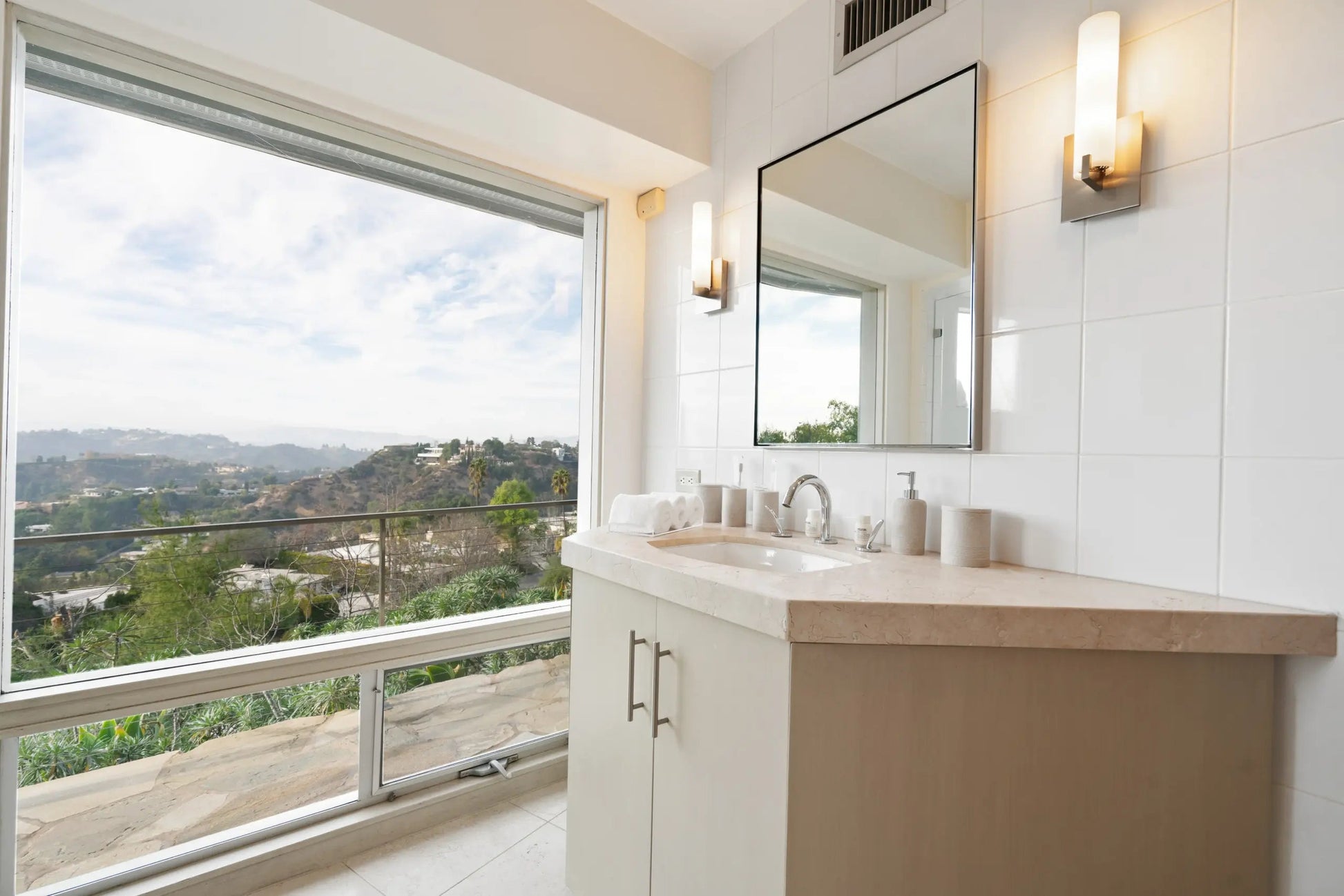 Cole House - Luxury Villa for Rent | LA - 2025✨ Vidi Vici Rental