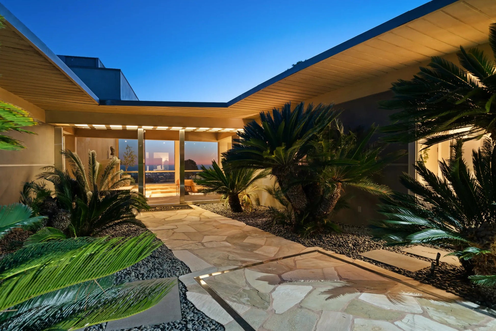 Cole House - Luxury Villa for Rent | LA - 2025✨ Vidi Vici Rental