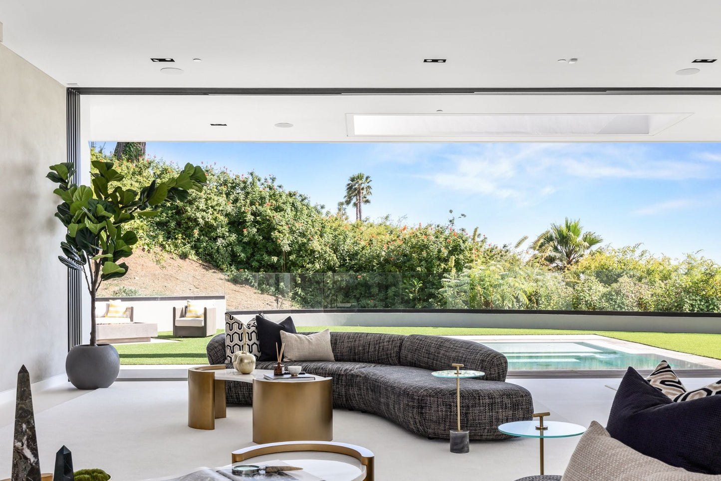 Museum Crest - Luxury Villa for Rent | LA - 2025✨ Vidi Vici Rental