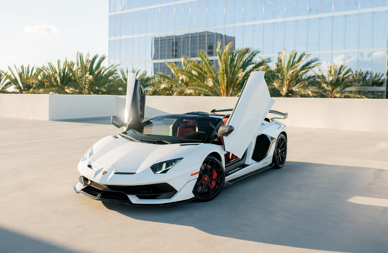 Lamborghini Aventador SVJ Roadster