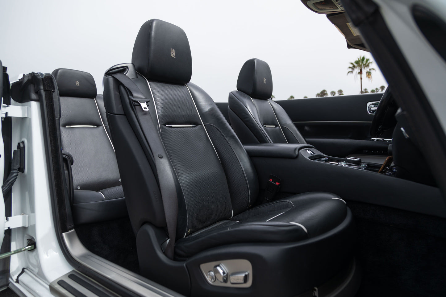 Rolls Royce Dawn