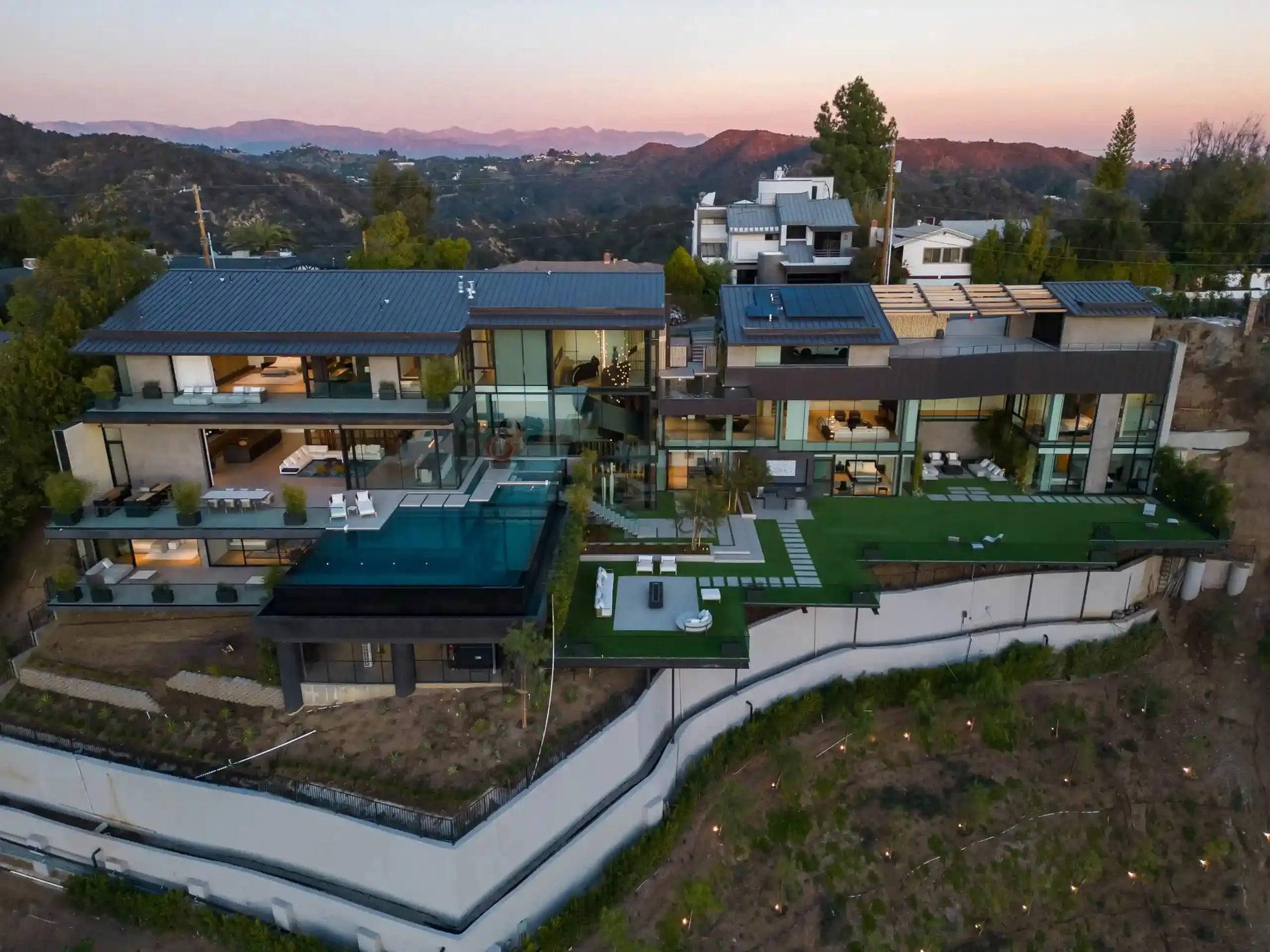 Bel Air Modern - Luxury Villa for Rent | LA - 2025✨ Vidi Vici Rental