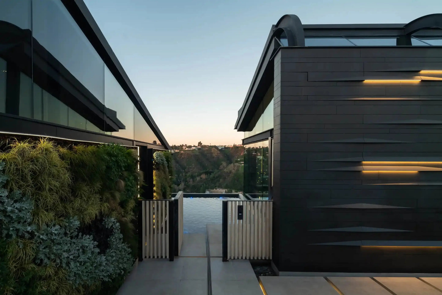 Bel Air Modern - Luxury Villa for Rent | LA - 2025✨ Vidi Vici Rental