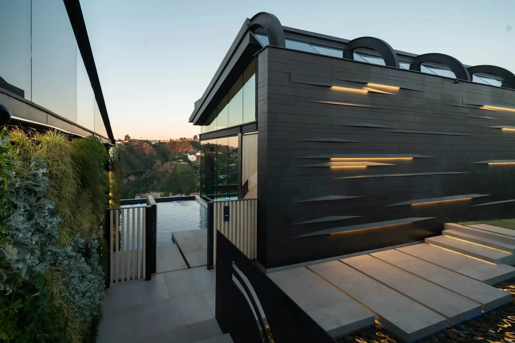 Bel Air Modern - Luxury Villa for Rent | LA - 2025✨ Vidi Vici Rental