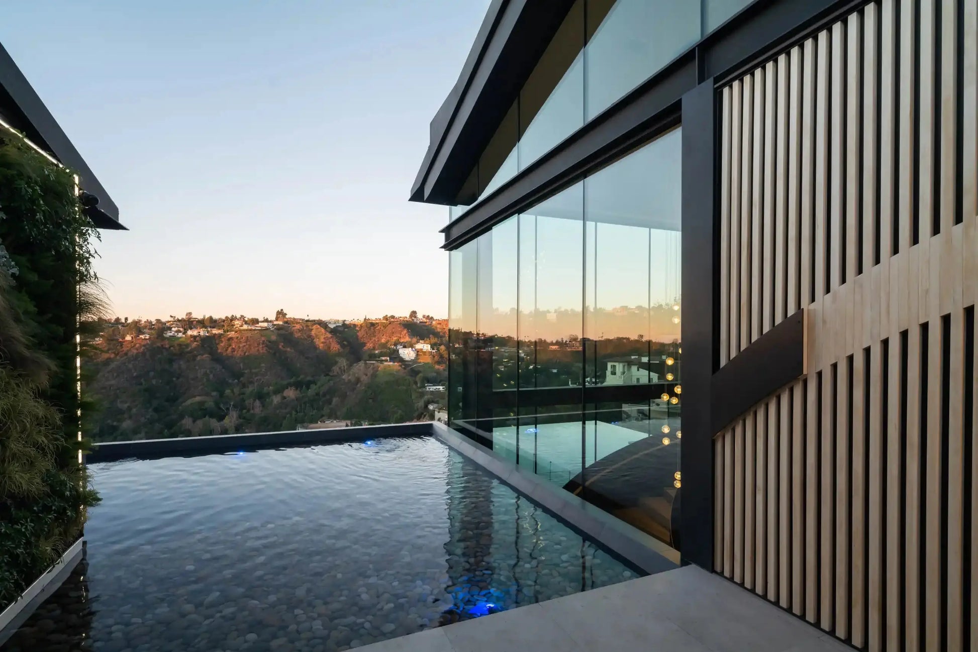 Bel Air Modern - Luxury Villa for Rent | LA - 2025✨ Vidi Vici Rental