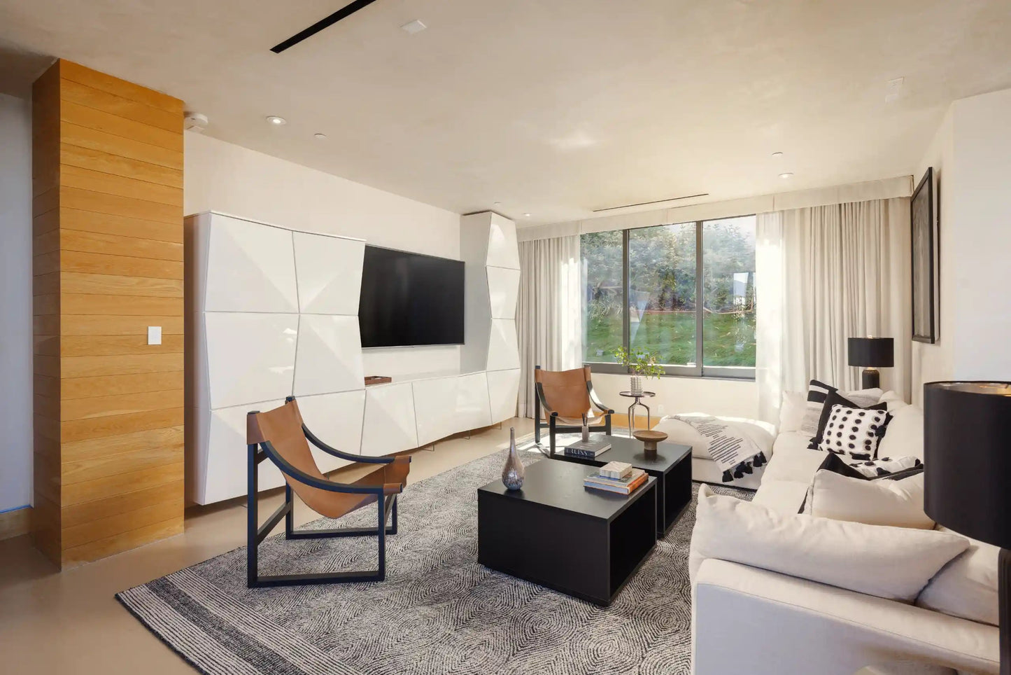 Blue Jay Modern for Rent Vidi Vici Rental