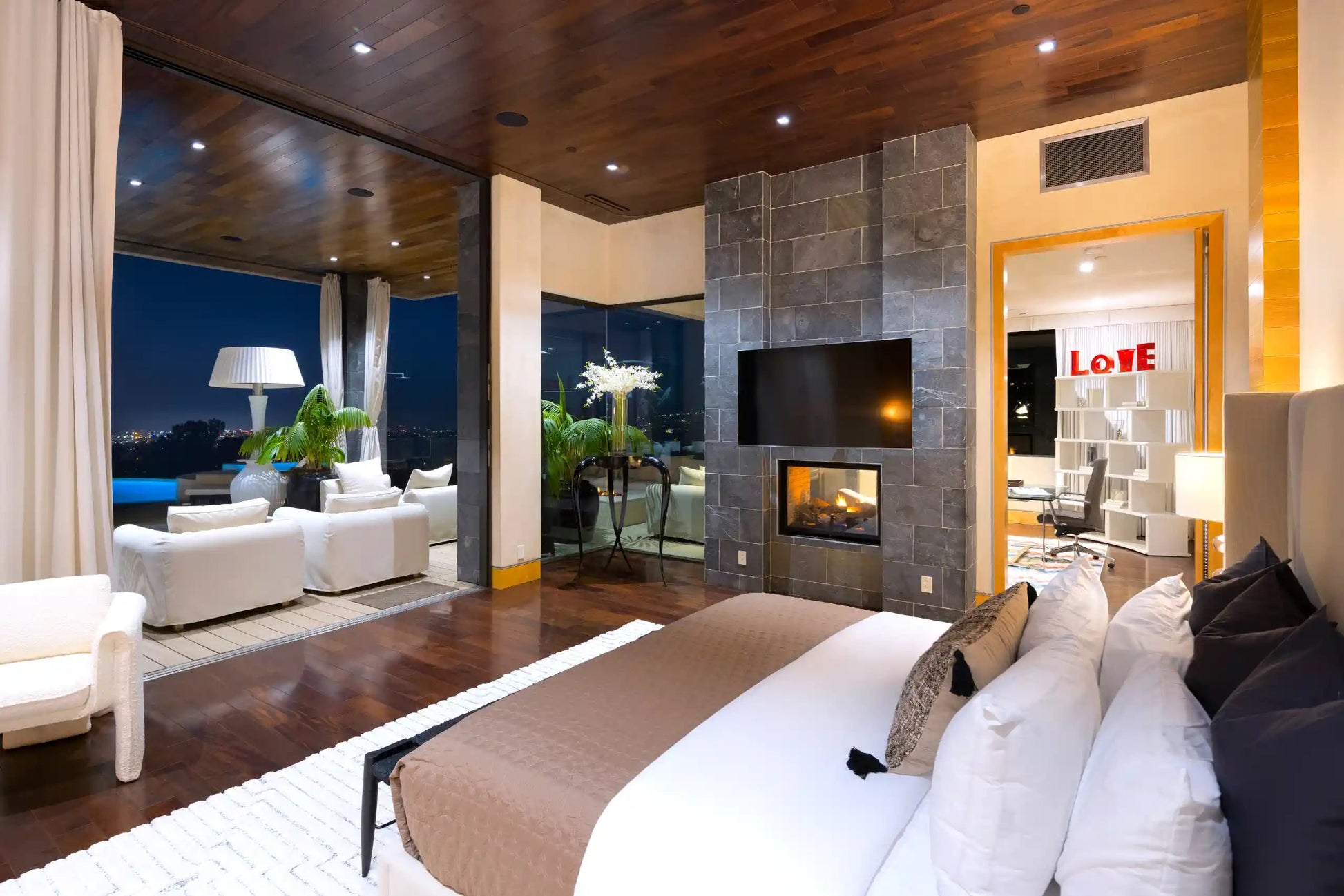 Blue Jay Modern for Rent Vidi Vici Rental