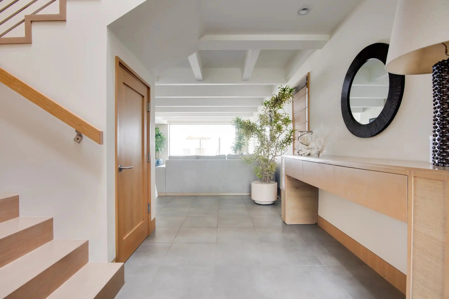 Broad Beach Villa - Luxury Villa for Rent | LA - 2025✨ Vidi Vici Rental