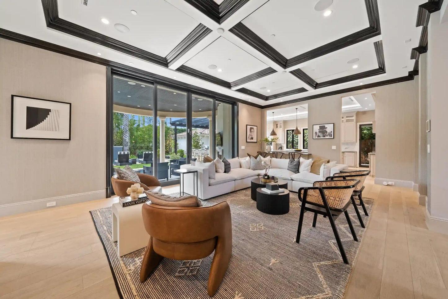 Camden Classic - Luxury Villa for Rent | LA - 2025✨ Vidi Vici Rental
