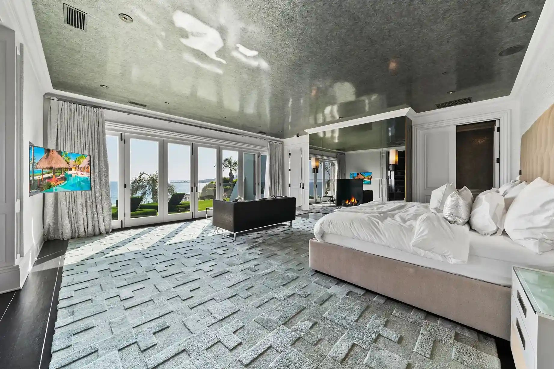 Carbon Estate - Luxury Villa for Rent | LA - 2025✨ Vidi Vici Rental