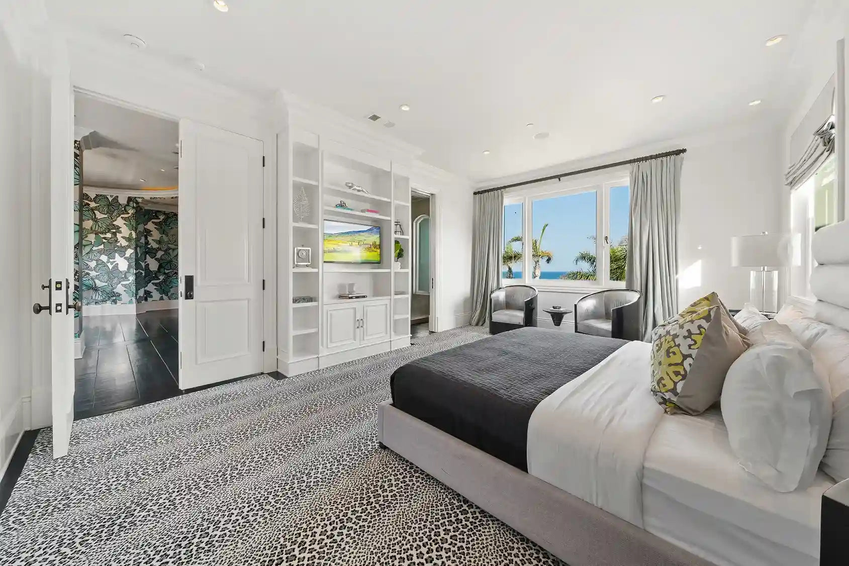 Carbon Estate - Luxury Villa for Rent | LA - 2025✨ Vidi Vici Rental