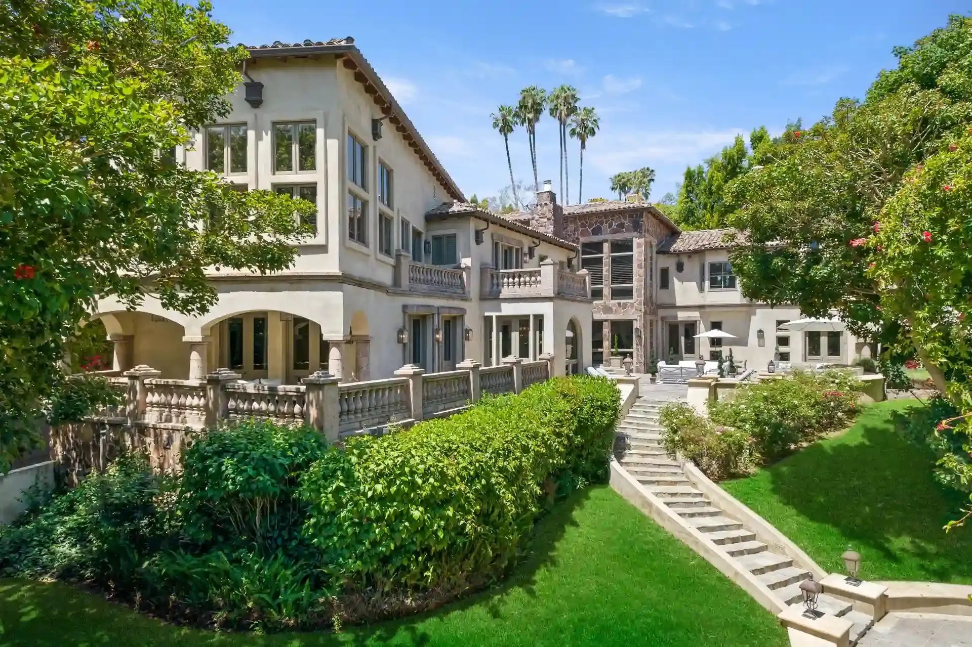 Carolwood Estate - Luxury Villa for Rent | LA - 2025✨ Vidi Vici Rental