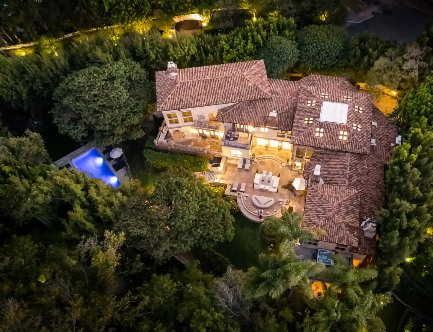 Carolwood Estate - Luxury Villa for Rent | LA - 2025✨ Vidi Vici Rental