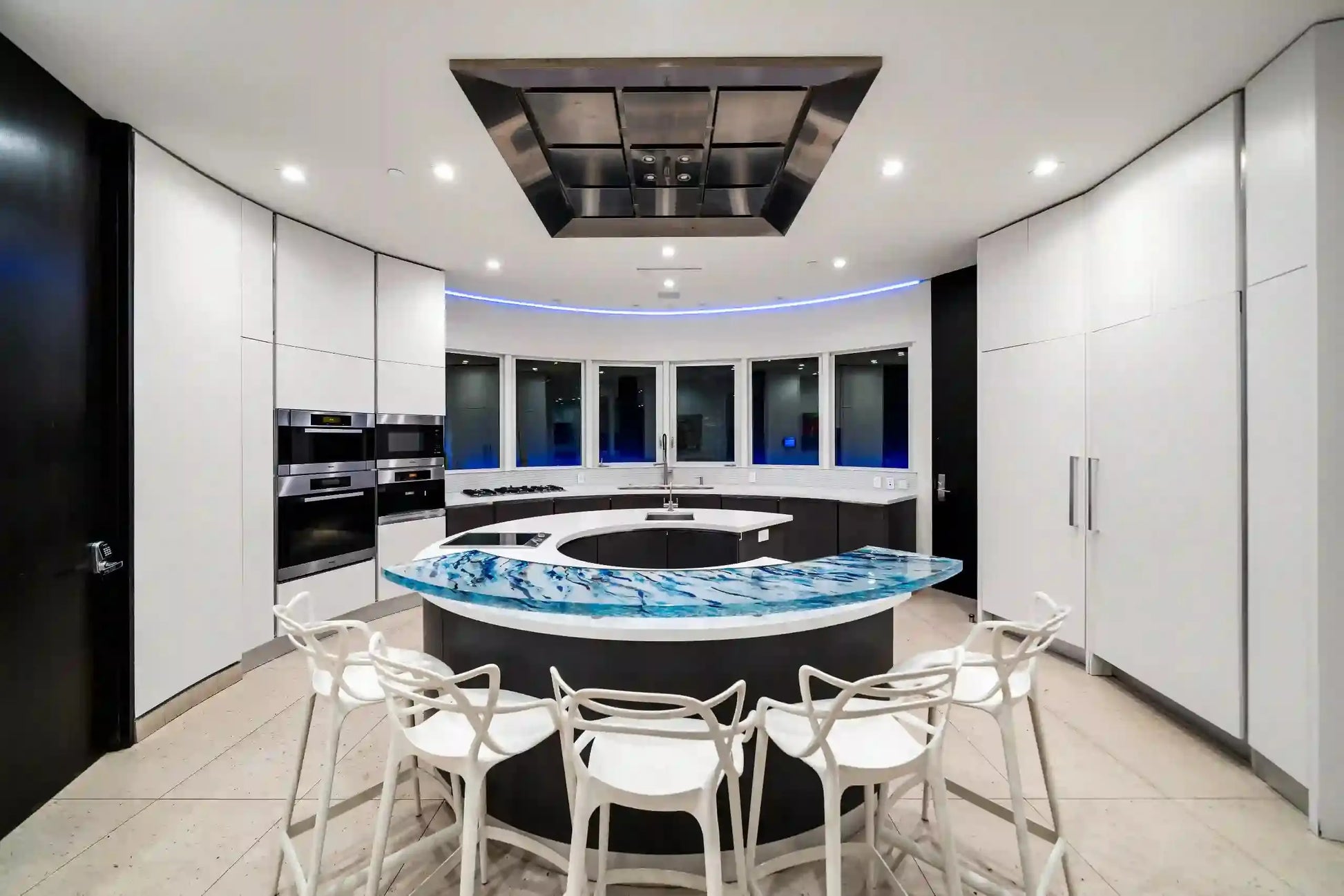 Chantilly Lace - Luxury Villa for Rent | LA - 2025✨ Vidi Vici Rental