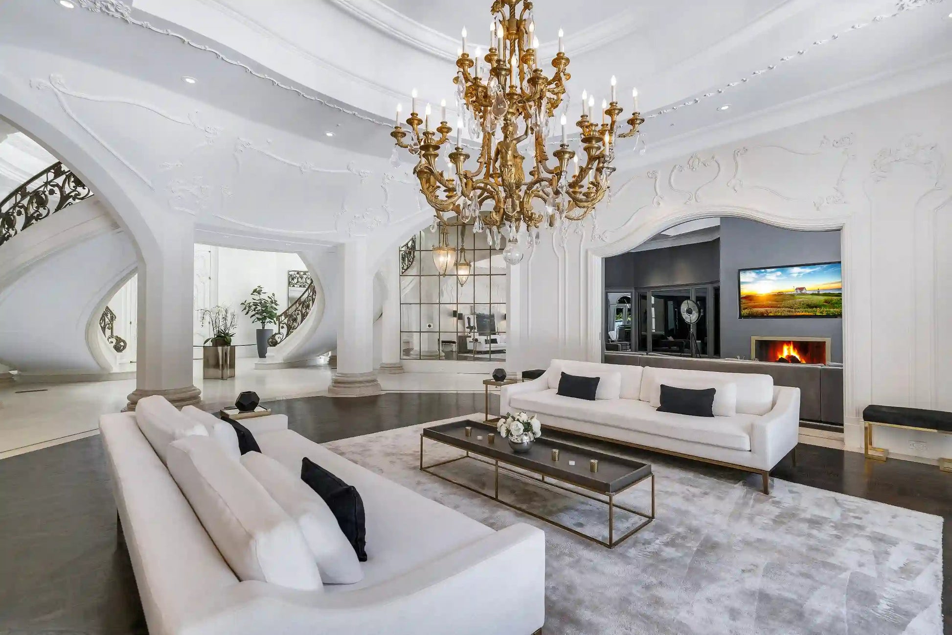 Chateau de Laurel - Luxury Villa for Rent | LA - 2025✨ Vidi Vici Rental