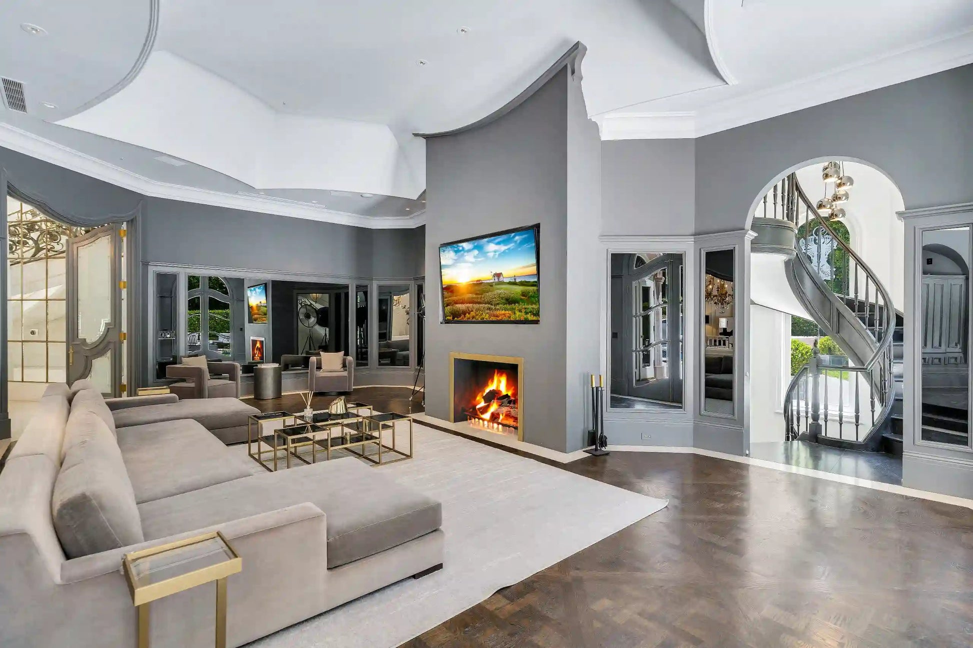 Chateau de Laurel - Luxury Villa for Rent | LA - 2025✨ Vidi Vici Rental