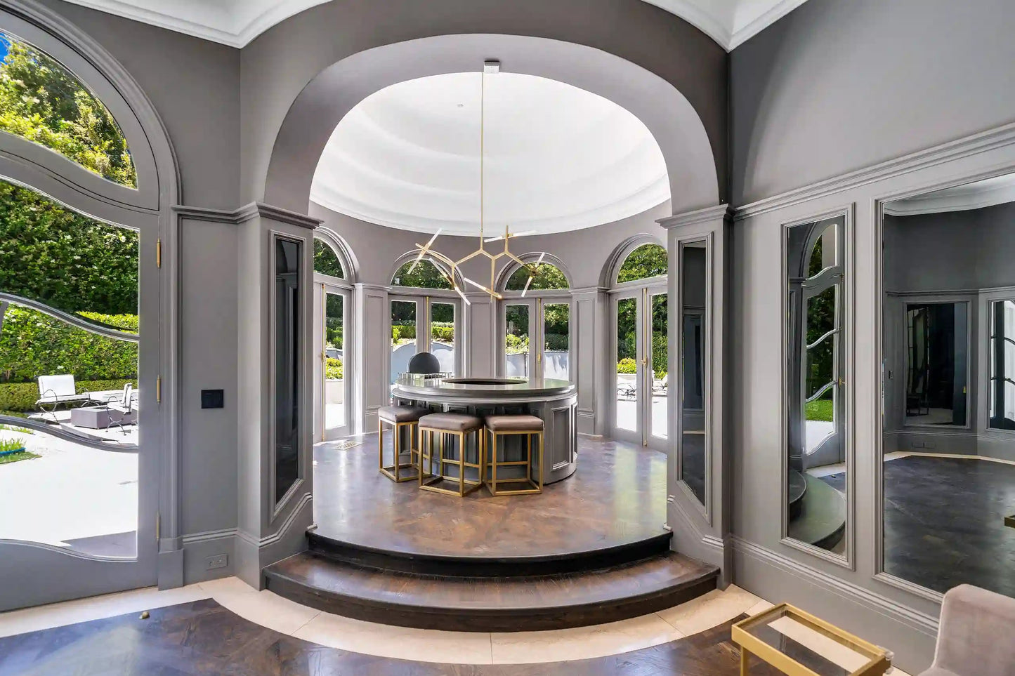 Chateau de Laurel - Luxury Villa for Rent | LA - 2025✨ Vidi Vici Rental
