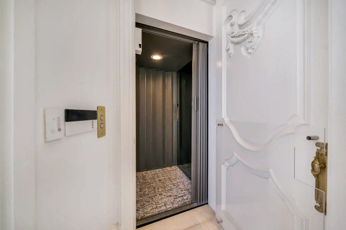 Chateau de Laurel - Luxury Villa for Rent | LA - 2025✨ Vidi Vici Rental