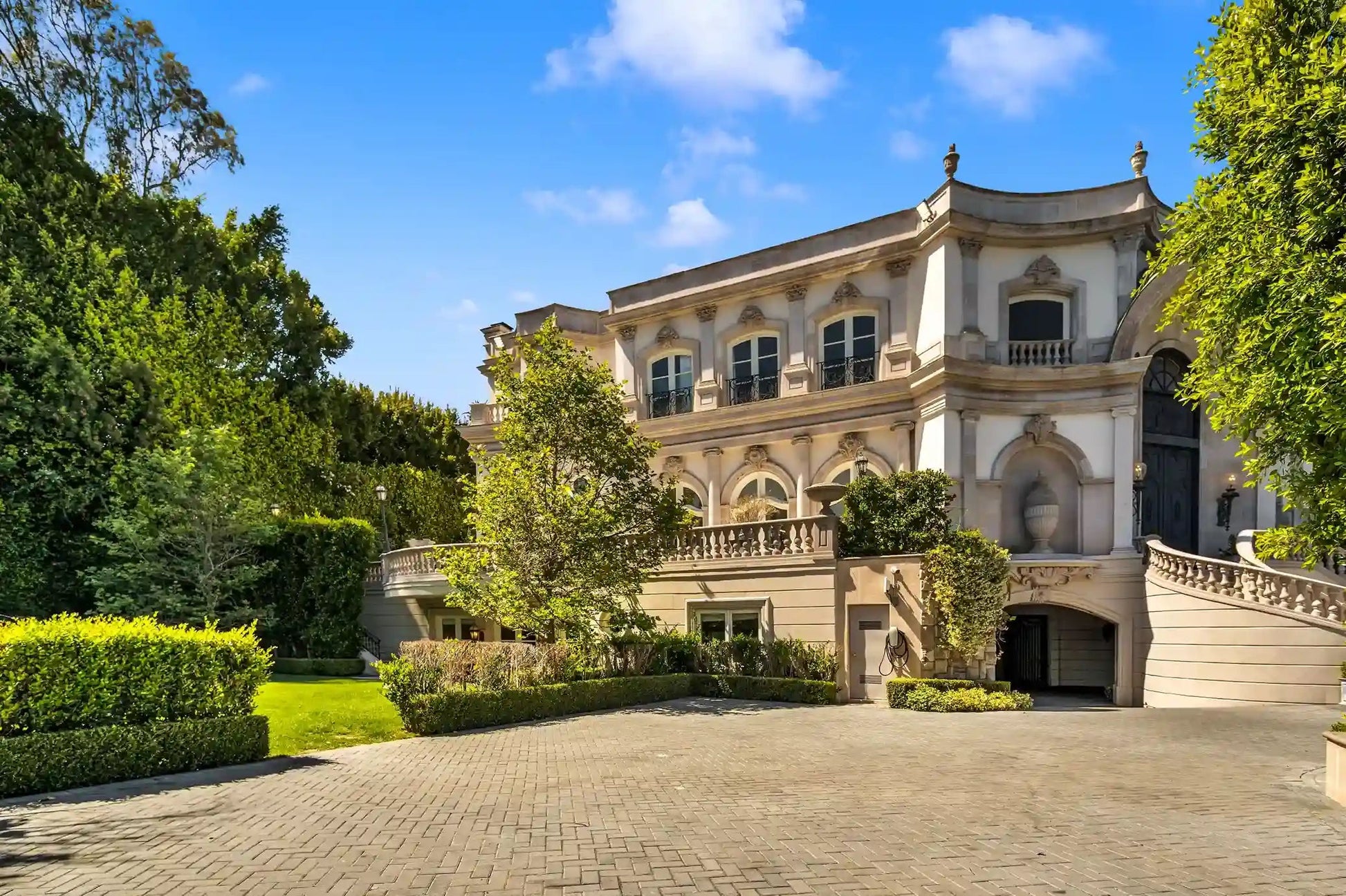 Chateau de Laurel - Luxury Villa for Rent | LA - 2025✨ Vidi Vici Rental