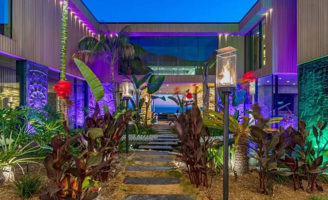 Pacific Edge - Luxury Villa for Rent | LA - 2025✨ Vidi Vici Rental