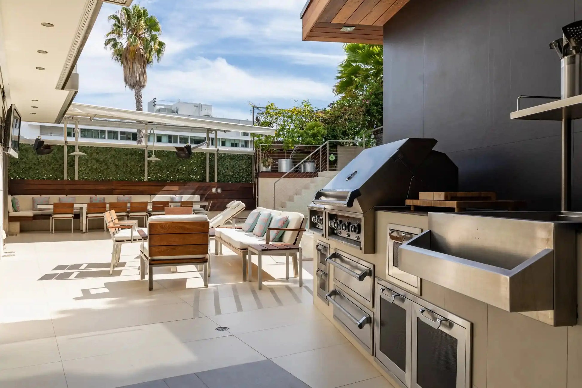Euroluxe - Luxury Villa for Rent | LA - 2025✨ Vidi Vici Rental