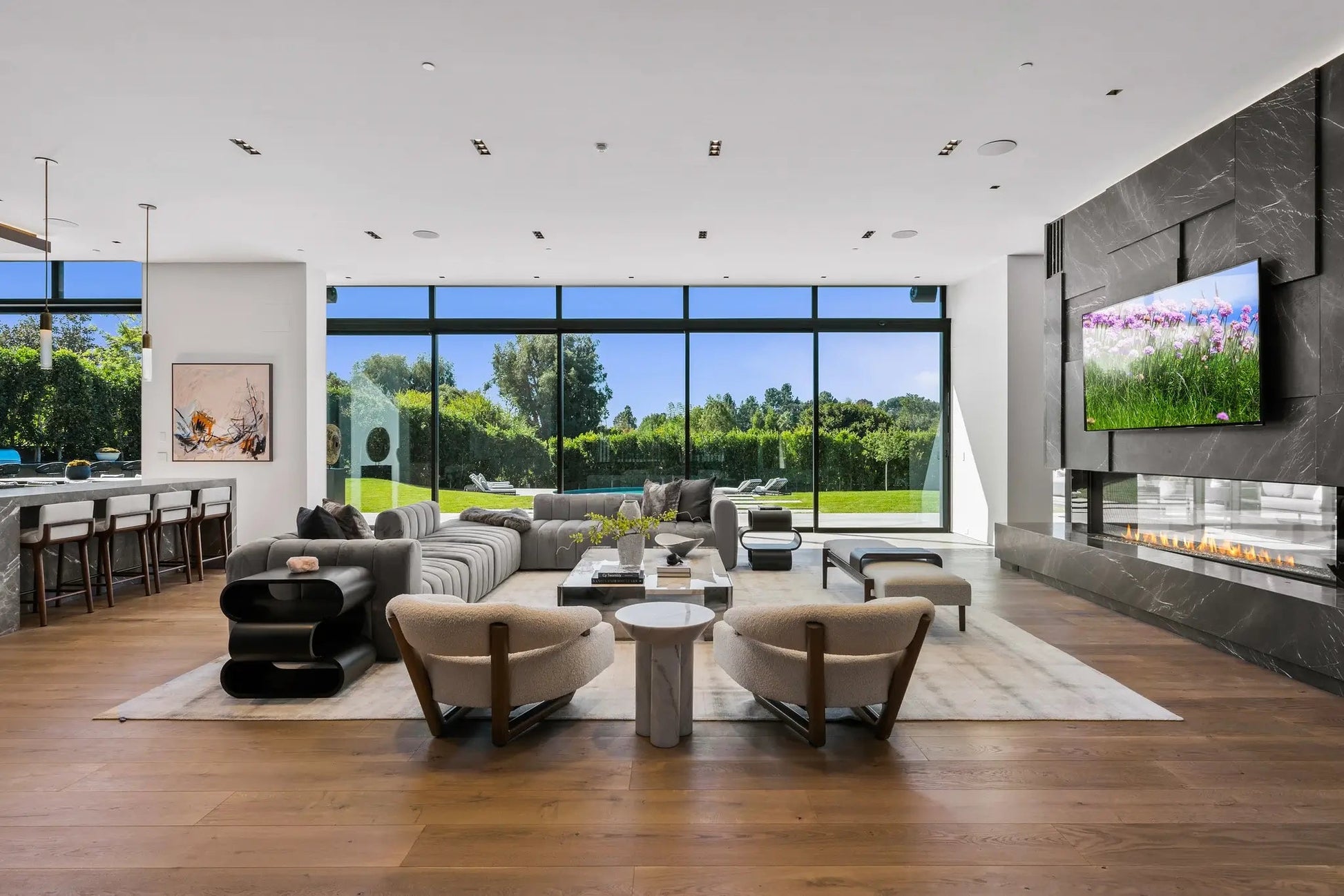 Forza Modern - Luxury Villa for Rent | LA - 2025✨ Vidi Vici Rental