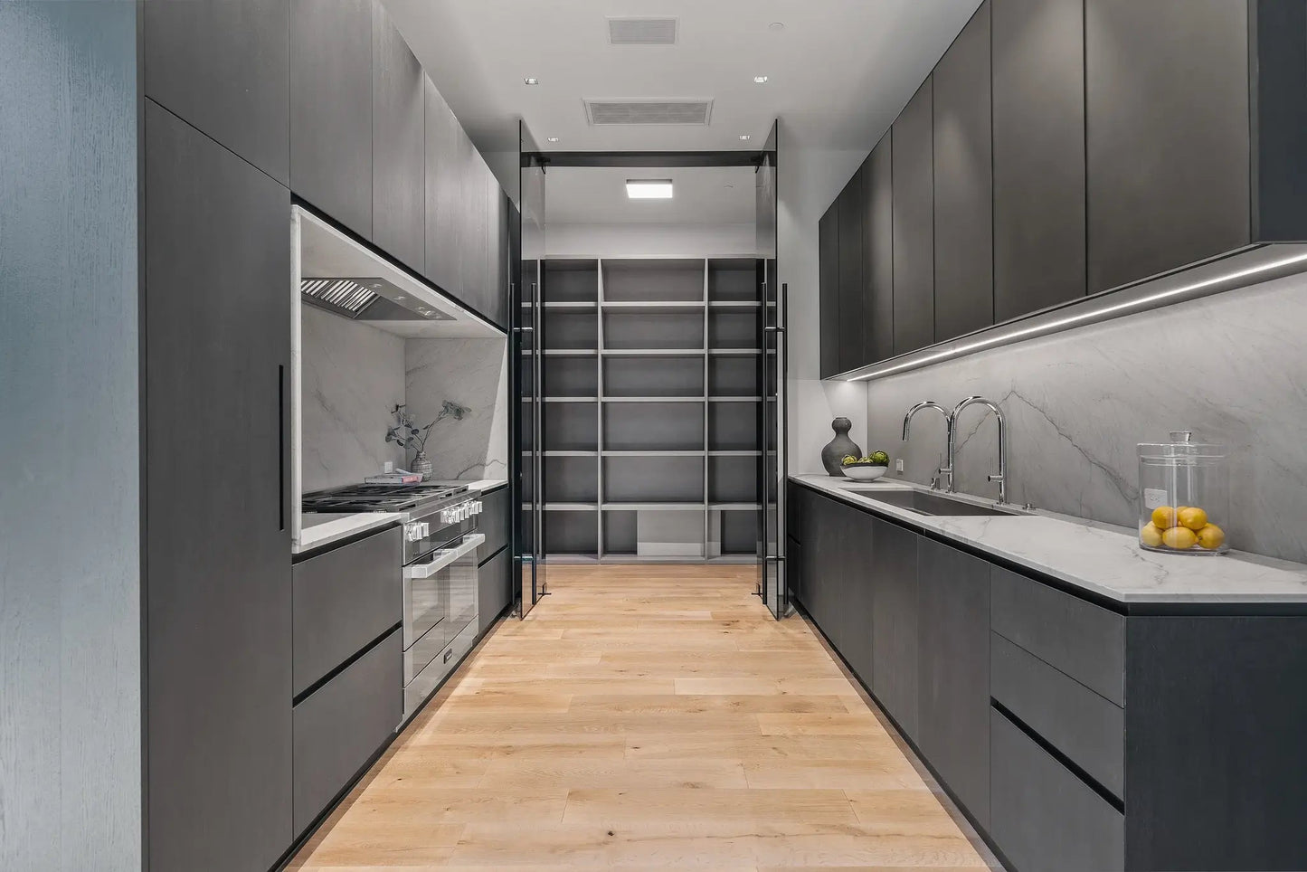 Forza Modern - Luxury Villa for Rent | LA - 2025✨ Vidi Vici Rental