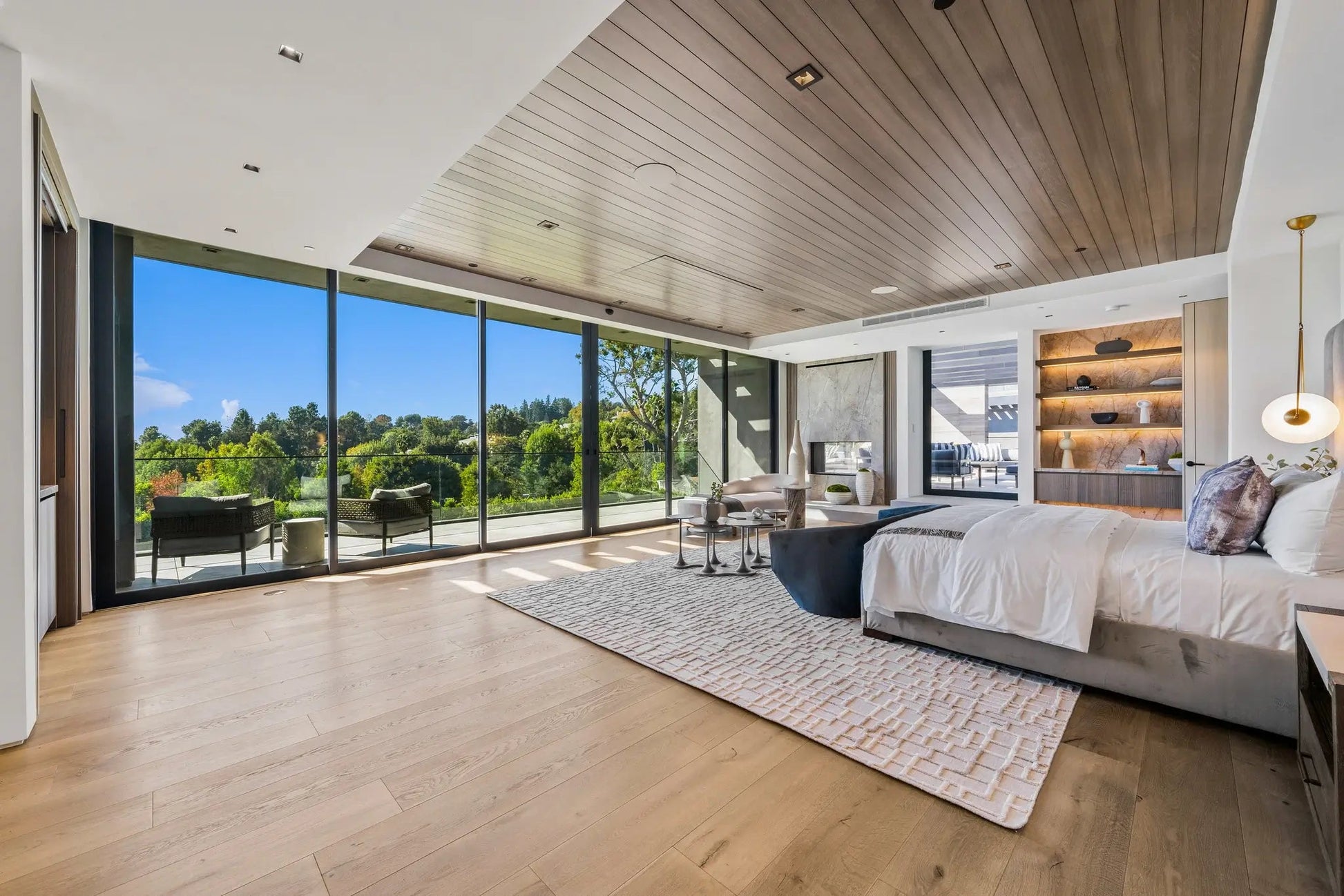 Forza Modern - Luxury Villa for Rent | LA - 2025✨ Vidi Vici Rental