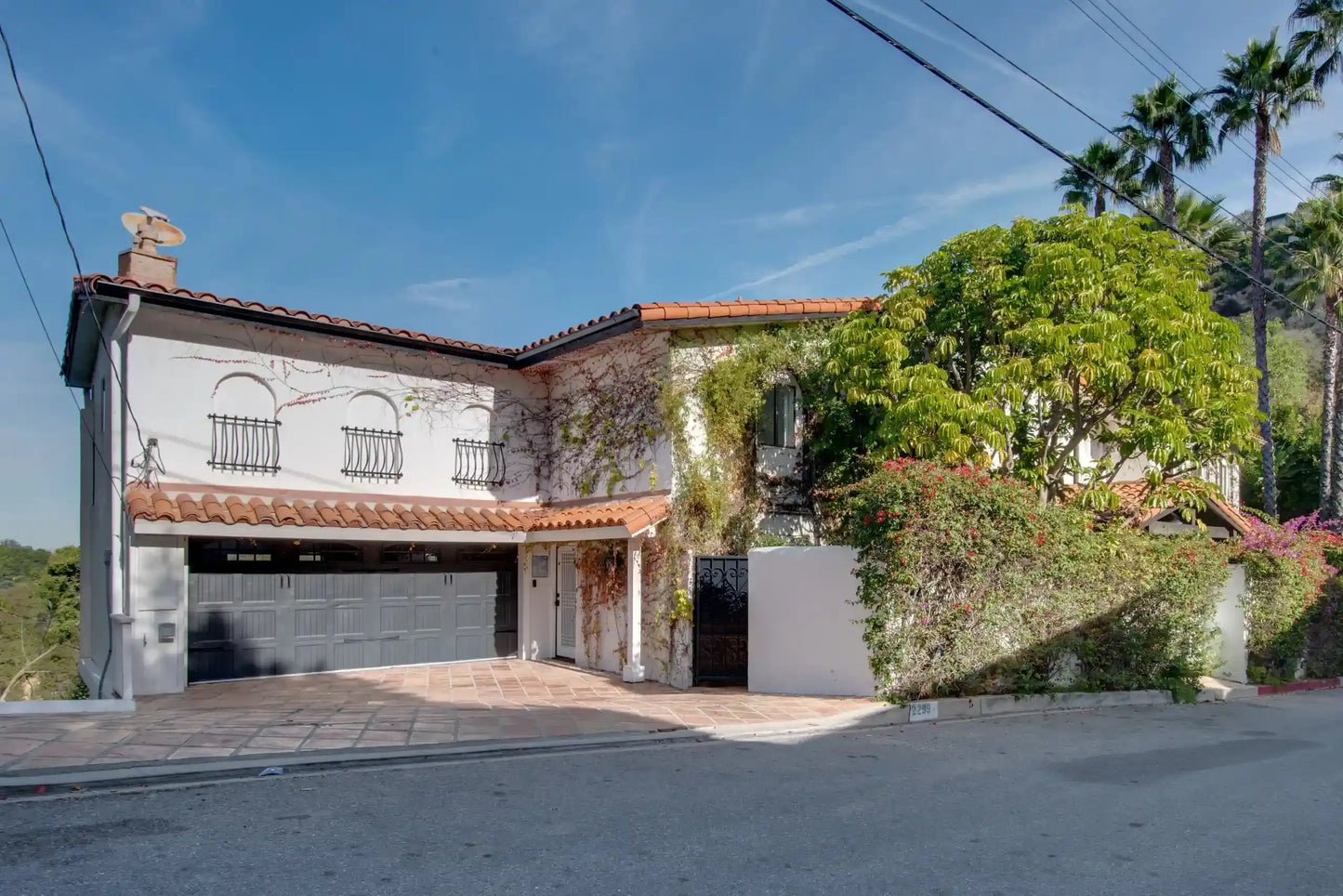 Gloaming Estate - Luxury Villa for Rent | LA - 2025✨ Vidi Vici Rental