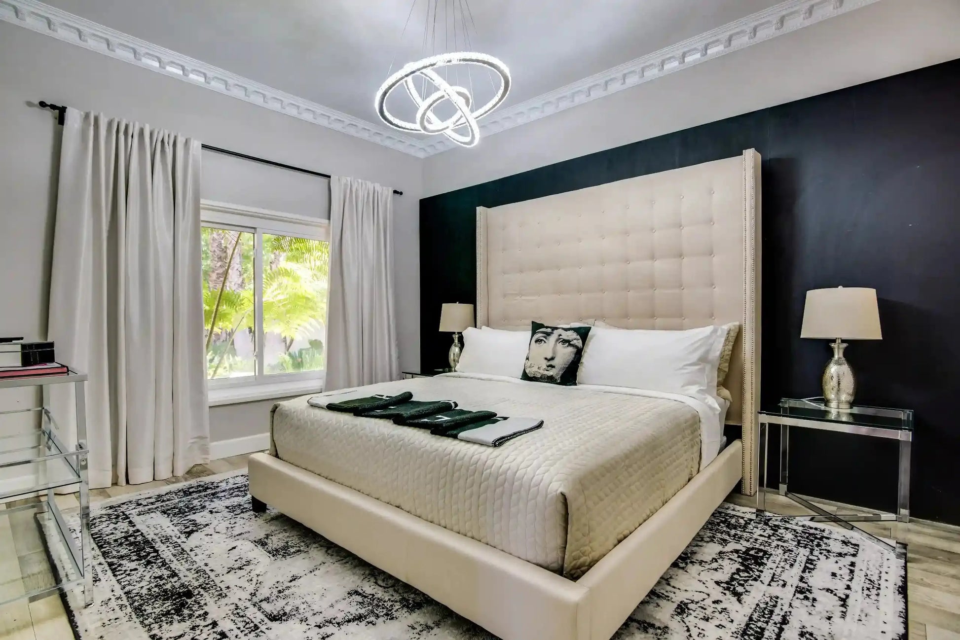 Gloaming Estate - Luxury Villa for Rent | LA - 2025✨ Vidi Vici Rental