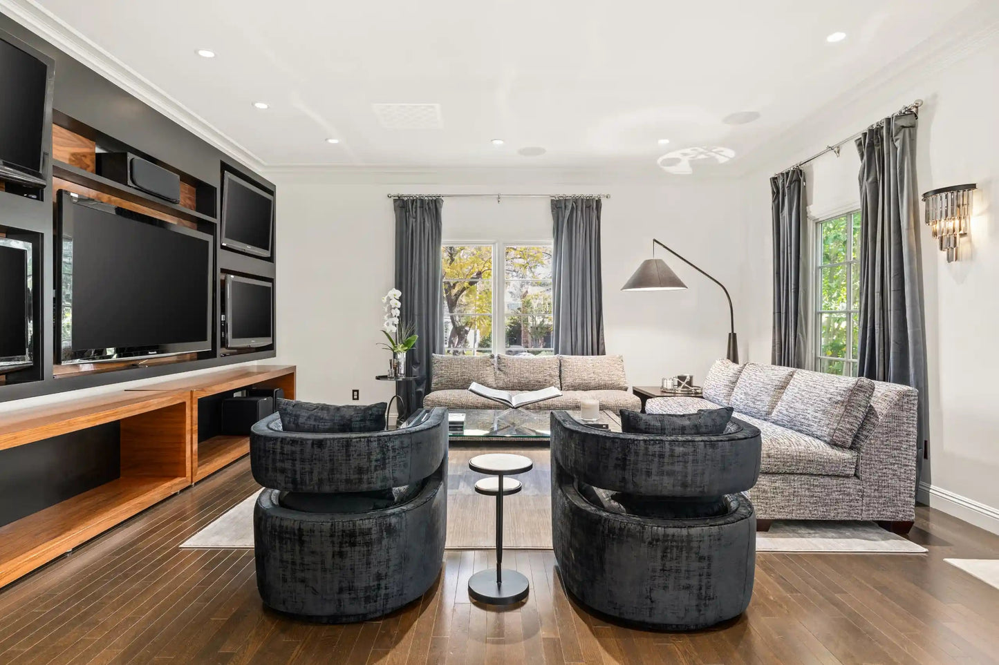 Hearst Estate - Luxury Villa for Rent | LA - 2025✨ Vidi Vici Rental
