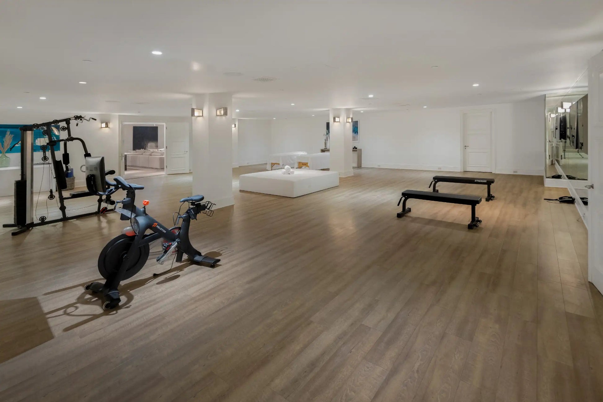 Kip Estate - Luxury Villa for Rent | LA - 2025✨ Vidi Vici Rental