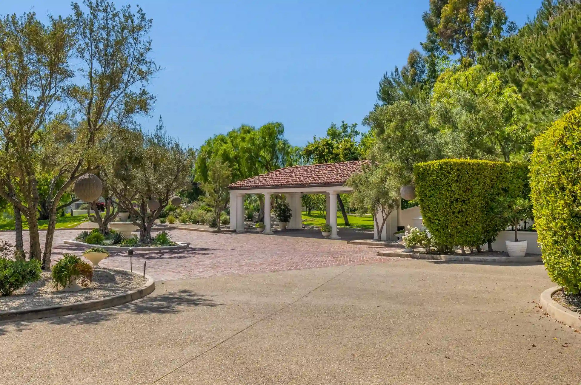 Kip Estate - Luxury Villa for Rent | LA - 2025✨ Vidi Vici Rental